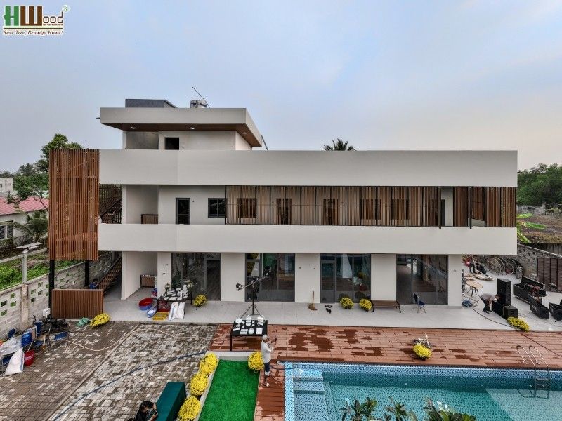 Thanh lam gỗ nhựa làm lam chắn nắng ngoài trời bền đẹp